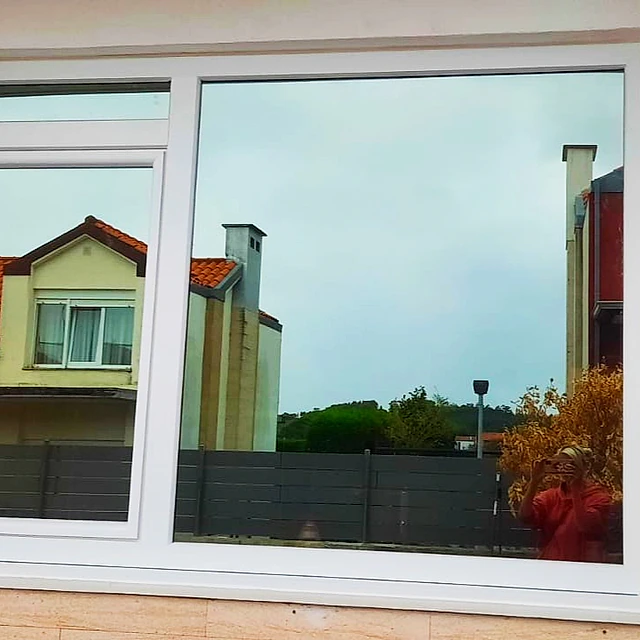 Ventana con fijo en triple junta de PVC BlueEvolution 82 ,VENTANAS DE LA PARTE